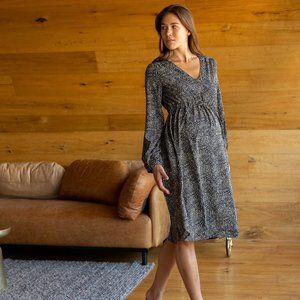 SOON AUSTRALIA maternity DRESS Sz XL EMPIRE ELASTIC WAIST LIKE NEW CONDITON WOW